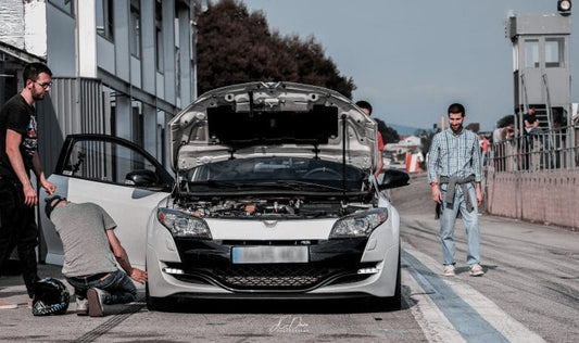 O momento em que te tornas um Car Guy. - nineone.